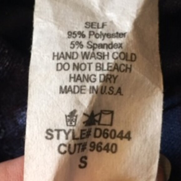 Short sequin dress with flared skirt - Picture 5 of 5